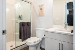 Walkable Apt Next to Restaurants, Bars, and Shops! - Image 4