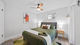 Modern Retro Themed Home Close to Coffee and Food! - Image 3