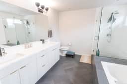 Modern Home in Walkable Neighborhood, BBQ and Patio! - Image 3