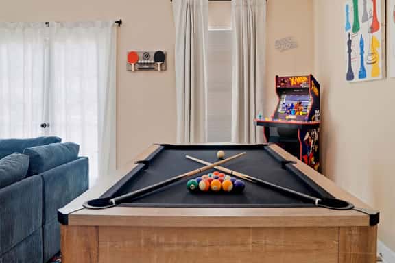 Massive Villa-Game Room, Firepit, BBQ, Sleeps 12! - Image 1