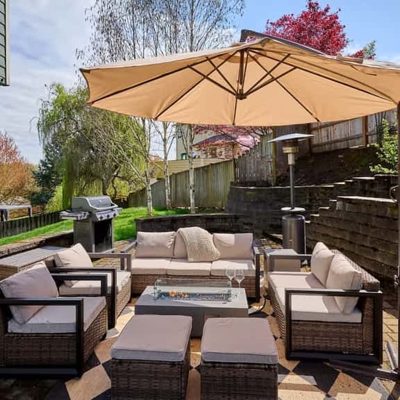 Villa w Hot Tub Firepit Game Room and EV Charger! - Image 1