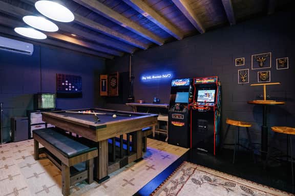Gym, Sauna, Spa, Firepit, Game Room + Playground! - Image 2