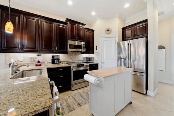 Gulf Breeze Getaway 4BR St Pete Family Retreat - Image 4
