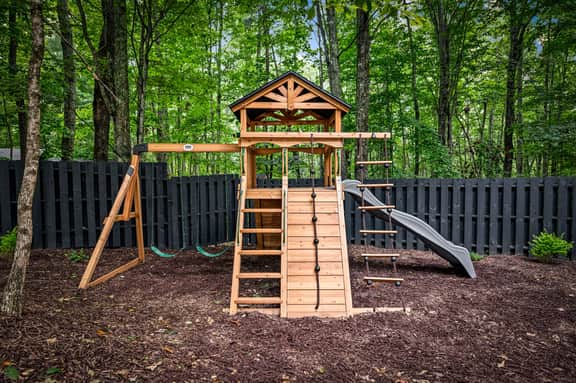 Pool, Spa, Sauna, Playground, Firepit + Game Room! - Image 5