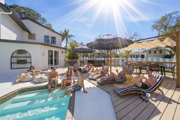 Heated Pool•Gym•Sauna•Hot Tub•Fire Pit & 7 Beds! - Image 1