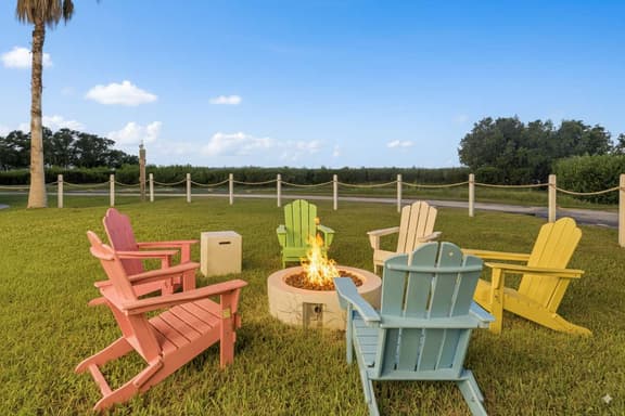 Waterfront Villa w/Hot Tub• Game Room•Kayaks•Bikes - Image 1